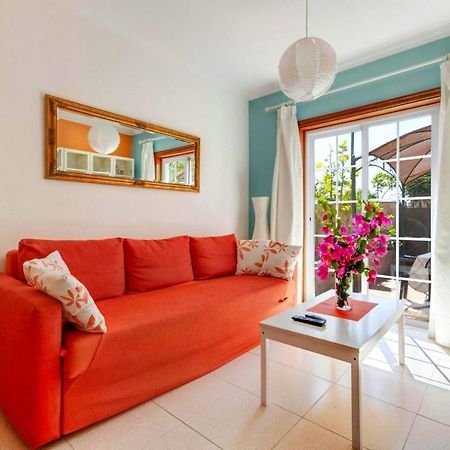 Remarkable 2-Bed House In Arona Arona  Extérieur photo