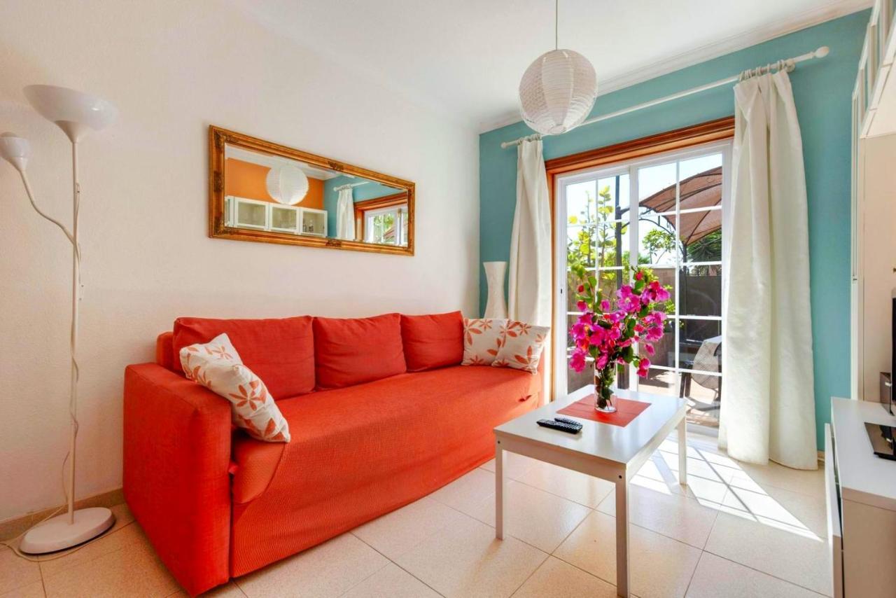 Remarkable 2-Bed House In Arona Arona  Extérieur photo